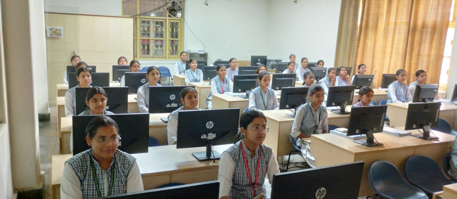 Competition – SBVM Hapur